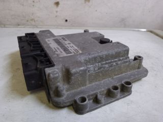 bontott RENAULT SCÉNIC II Motorvezérlő