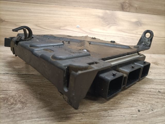 bontott RENAULT SCÉNIC II Motorvezérlő