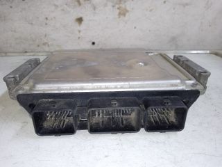 bontott RENAULT SCÉNIC II Motorvezérlő