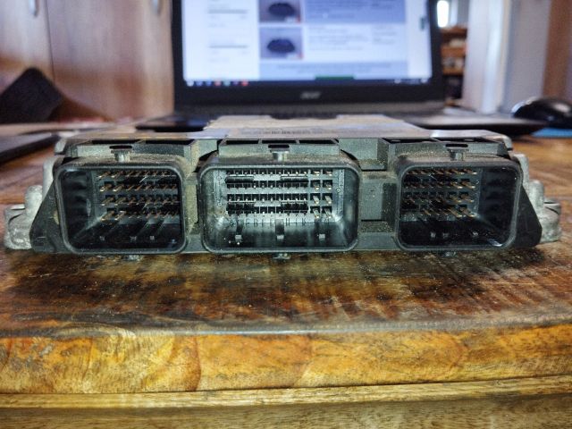 bontott RENAULT SCÉNIC II Motorvezérlő