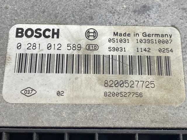 bontott RENAULT SCÉNIC II Motorvezérlő