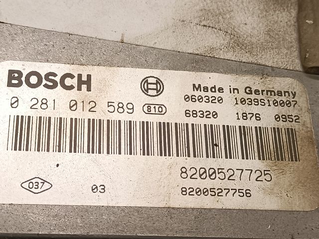 bontott RENAULT SCÉNIC II Motorvezérlő