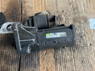 bontott RENAULT SCÉNIC II Önindító