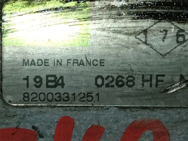 bontott RENAULT SCÉNIC II Önindító