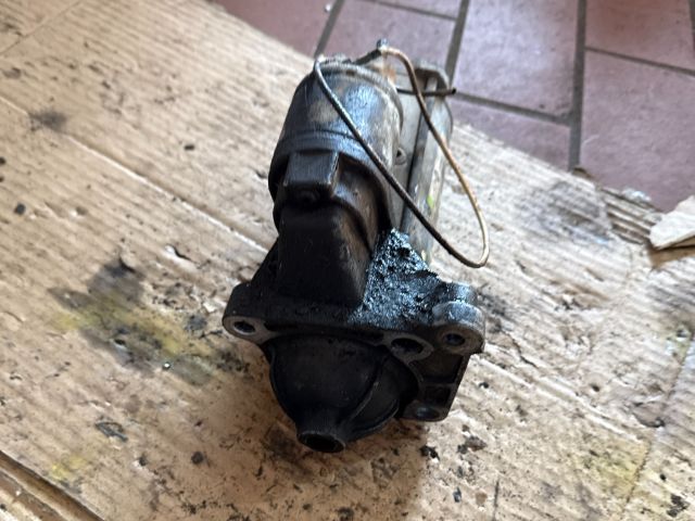 bontott RENAULT SCÉNIC II Önindító