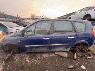 bontott RENAULT SCÉNIC II Porlasztó (1 db)