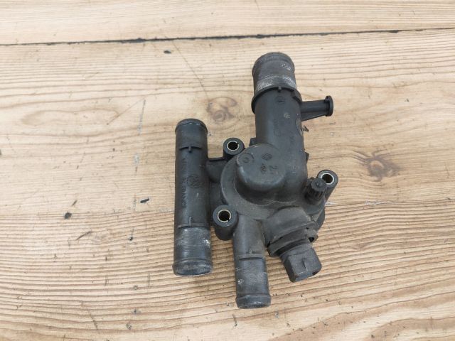 bontott RENAULT SCÉNIC II Termosztátház