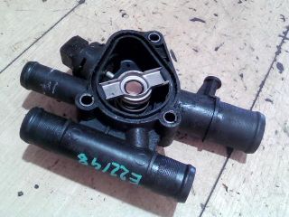 bontott RENAULT SCÉNIC II Termosztátház