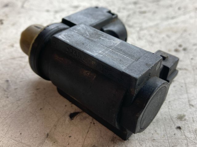 bontott RENAULT SCÉNIC II Turbó Vákum Szelep