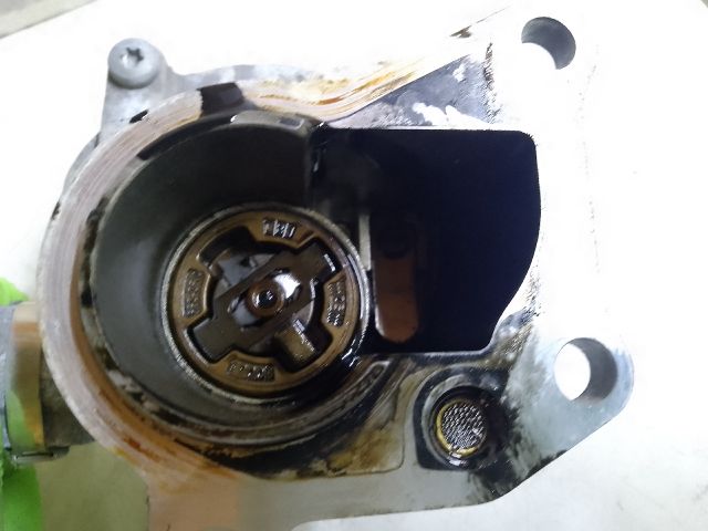 bontott RENAULT SCÉNIC II Vákumpumpa