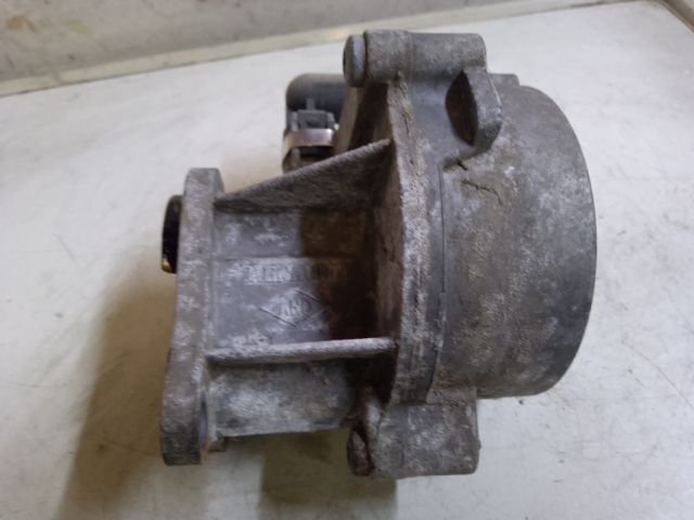 bontott RENAULT SCÉNIC II Vákumpumpa
