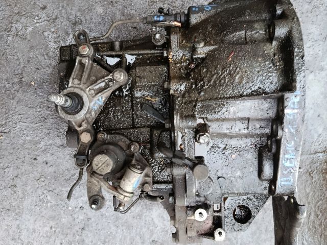 bontott RENAULT SCÉNIC II Váltó (Mechanikus)