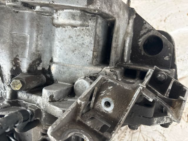 bontott RENAULT SCÉNIC II Váltó (Mechanikus)