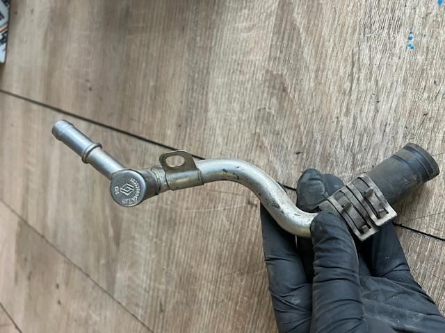 bontott RENAULT SCÉNIC II Vízcső