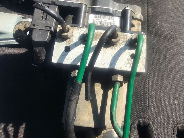 bontott RENAULT SCÉNIC II ABS Kocka