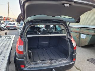 bontott RENAULT SCÉNIC II ABS Kocka