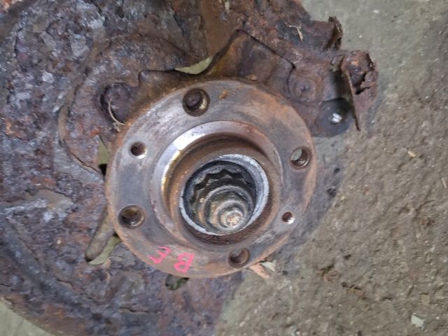 bontott RENAULT SCÉNIC II Bal első Csonkállvány Kerékaggyal