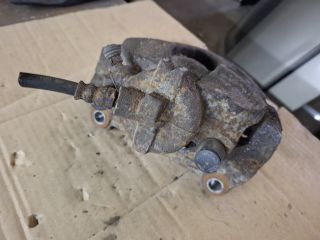 bontott RENAULT SCÉNIC II Bal első Féknyereg Munkahengerrel