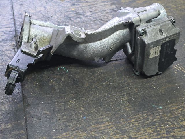 bontott RENAULT SCÉNIC II Fojtószelep (Elektromos)