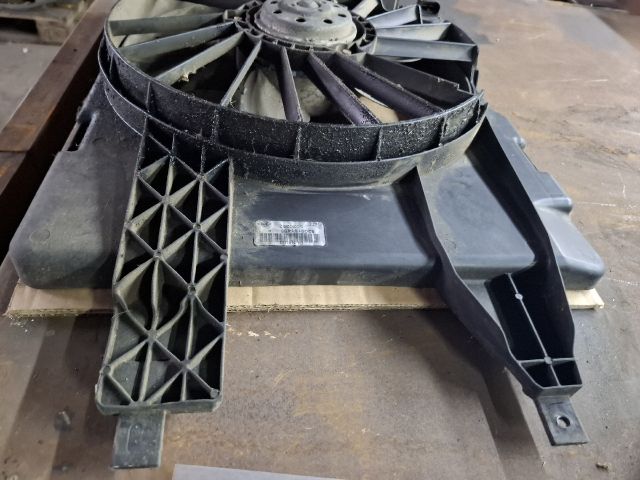 bontott RENAULT SCÉNIC II Hűtőventilátor