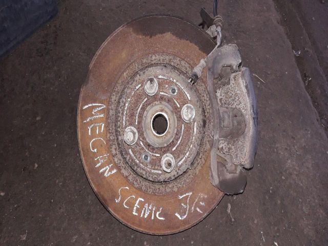 bontott RENAULT SCÉNIC II Jobb első Csonkállvány Kerékaggyal