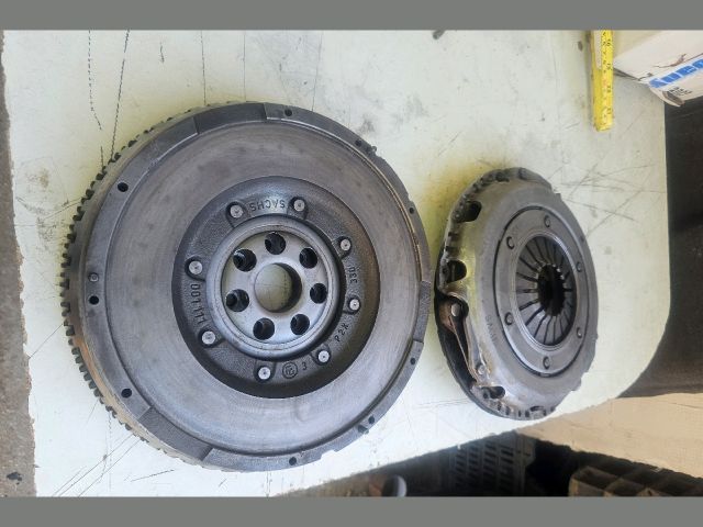 bontott RENAULT SCÉNIC II Kettős tömegű Lendkerék