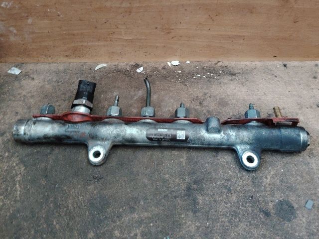 bontott RENAULT SCÉNIC II Közösnyomócső