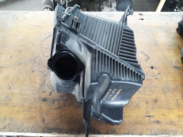 bontott RENAULT SCÉNIC II Légszűrő Ház