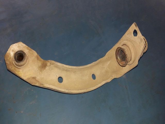 bontott RENAULT SCÉNIC II Motor Tartó Bak Bal