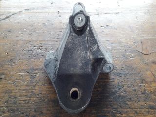 bontott RENAULT SCÉNIC II Motor Tartó Bak (Pozíciófüggetlen)