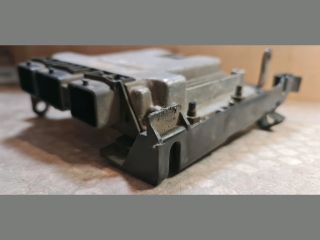 bontott RENAULT SCÉNIC II Motorvezérlő