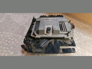 bontott RENAULT SCÉNIC II Motorvezérlő