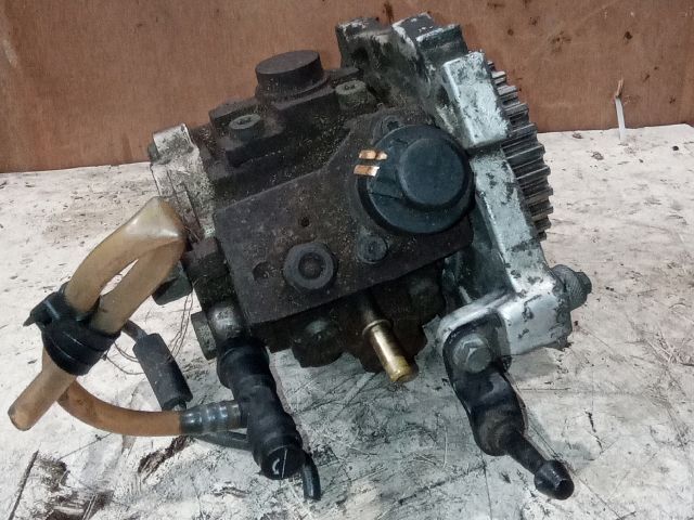 bontott RENAULT SCÉNIC II Nagynyomású Szivattyú