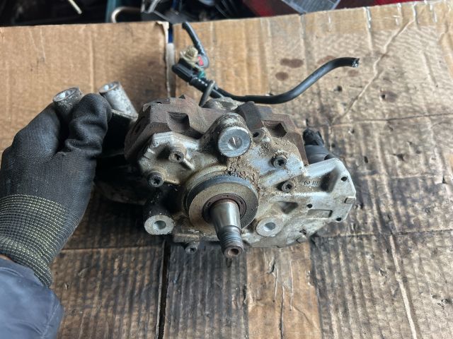 bontott RENAULT SCÉNIC II Nagynyomású Szivattyú