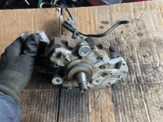 bontott RENAULT SCÉNIC II Nagynyomású Szivattyú