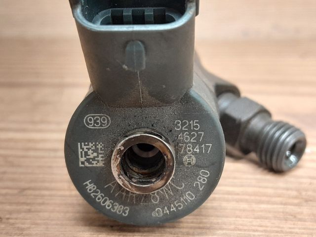 bontott RENAULT SCÉNIC II Porlasztó (1 db)