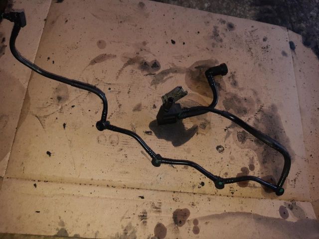 bontott RENAULT SCÉNIC II Résolajcső