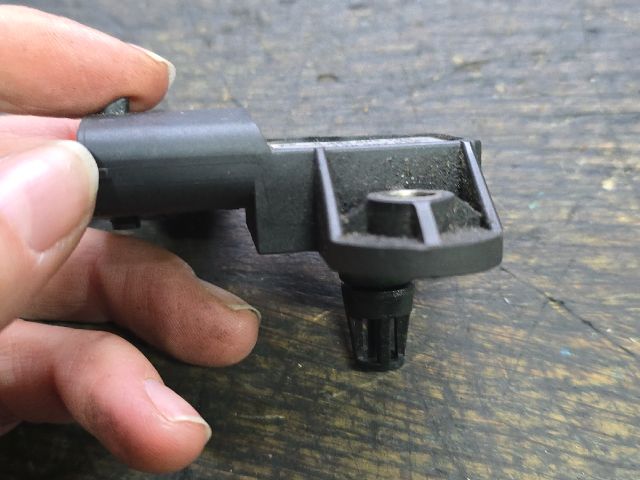 bontott RENAULT SCÉNIC II Szívócső Nyomásérzékelő