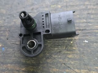 bontott RENAULT SCÉNIC II Szívócső Nyomásérzékelő