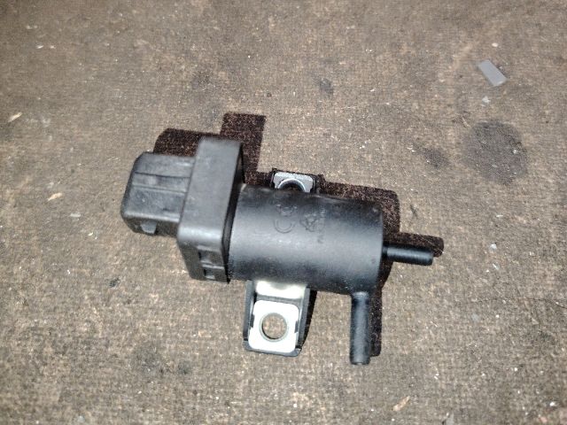 bontott RENAULT SCÉNIC II Turbó Vákum Szelep