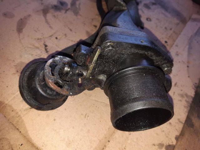 bontott RENAULT SCÉNIC II Turbócső