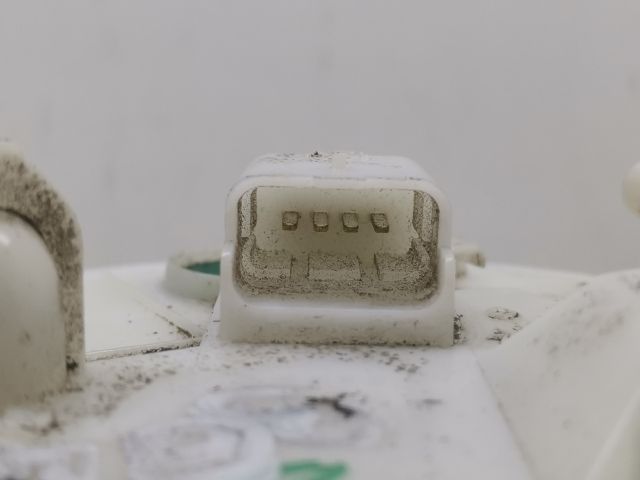 bontott RENAULT SCÉNIC II Üzemanyagszint Jeladó