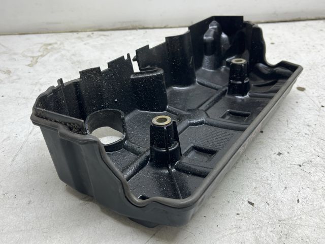 bontott RENAULT SCÉNIC II Felső Motorburkolat