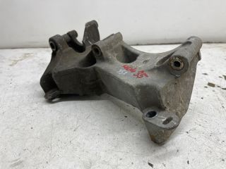 bontott RENAULT SCÉNIC II Generátor Tartó Bak