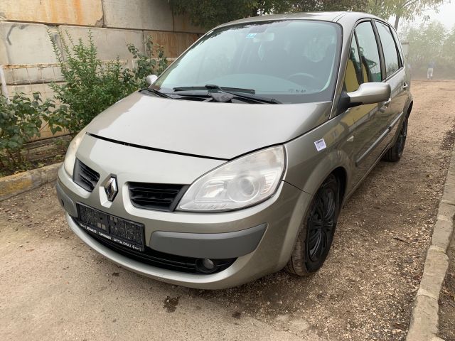 bontott RENAULT SCÉNIC II Homlokfal (Üres lemez)