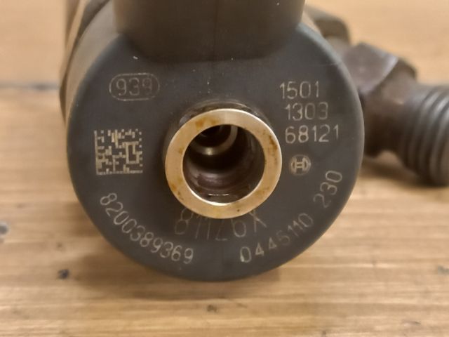 bontott RENAULT SCÉNIC II Porlasztó (1 db)