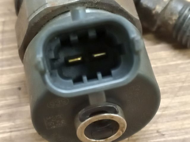 bontott RENAULT SCÉNIC II Porlasztó (1 db)