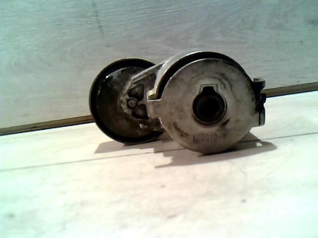 bontott RENAULT SCÉNIC II Szíjfeszítő Görgő