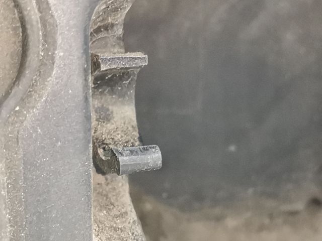 bontott RENAULT SCÉNIC II Tanksapka