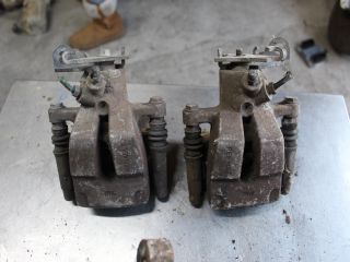 bontott RENAULT SCÉNIC II Jobb hátsó Féknyereg Munkahengerrel